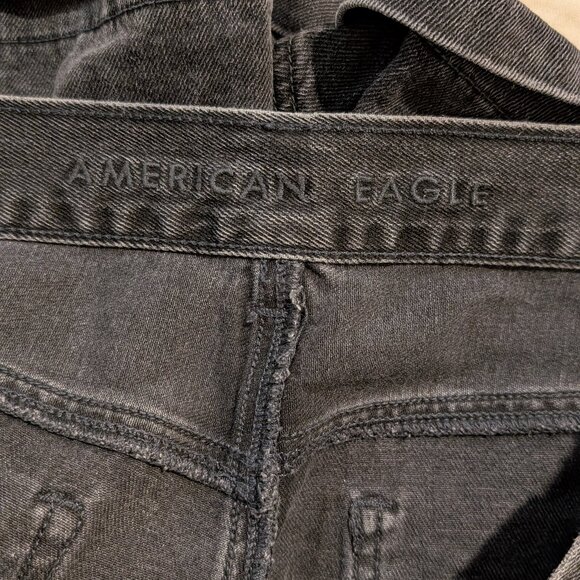 American Eagle Black Slightly Distressed Mom Shorts - Picture 4 of 6